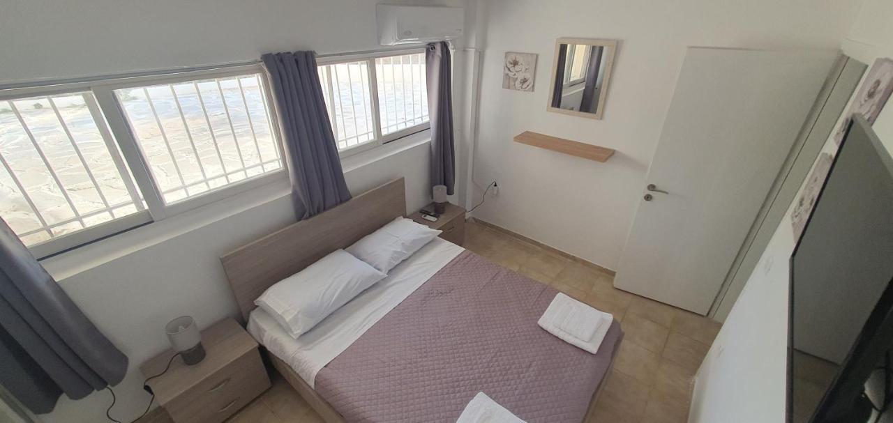 Tsagga House Apartment Оропос Екстериор снимка