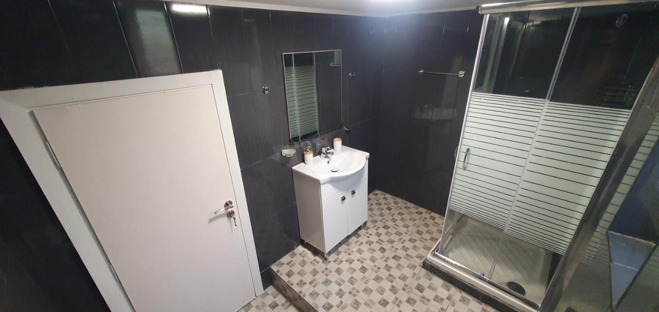Tsagga House Apartment Оропос Екстериор снимка