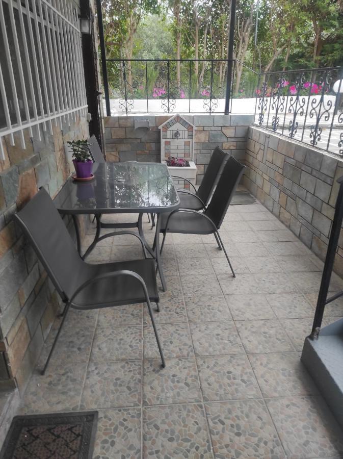 Tsagga House Apartment Оропос Екстериор снимка